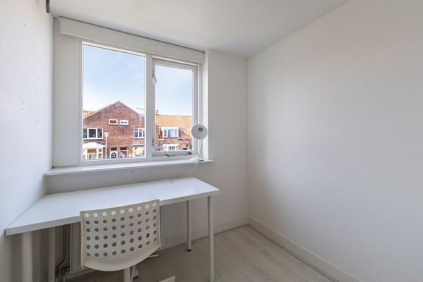 Medium property photo - Van der Duyn van Maasdamstraat 13, 1781 VC Den Helder